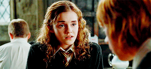 gif-of-hermione-smirking-gif.gif