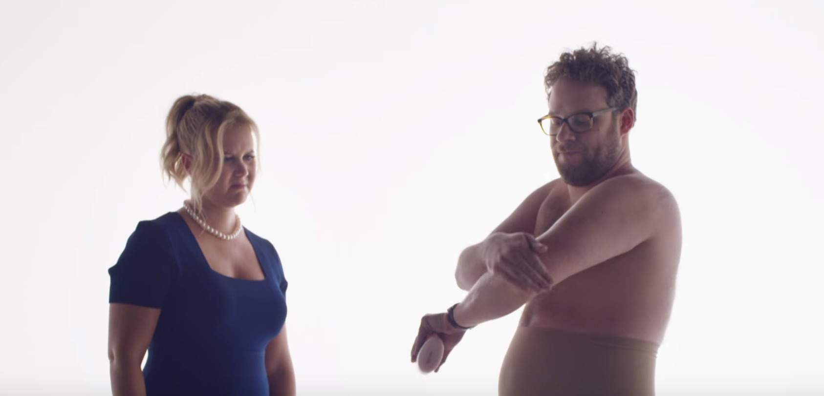 picture-of-amy-schumer-and-seth-rogen-bud-light-party-lotion-photo.jpg