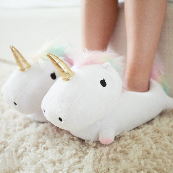 Unicorn best sale bed slippers