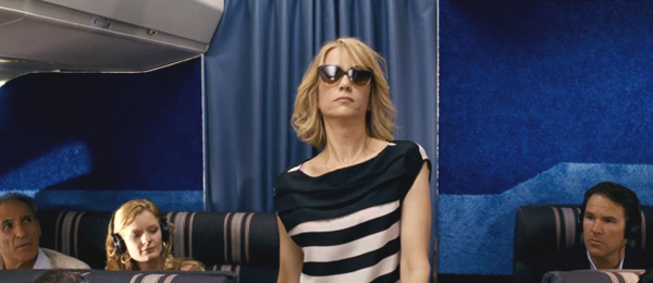 kristen wiig bridesmaids airplane