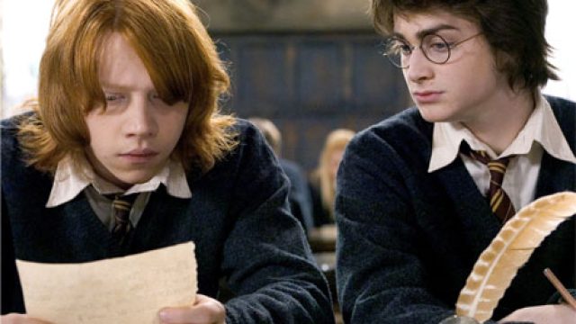 Picture of Harry and Ron in Class