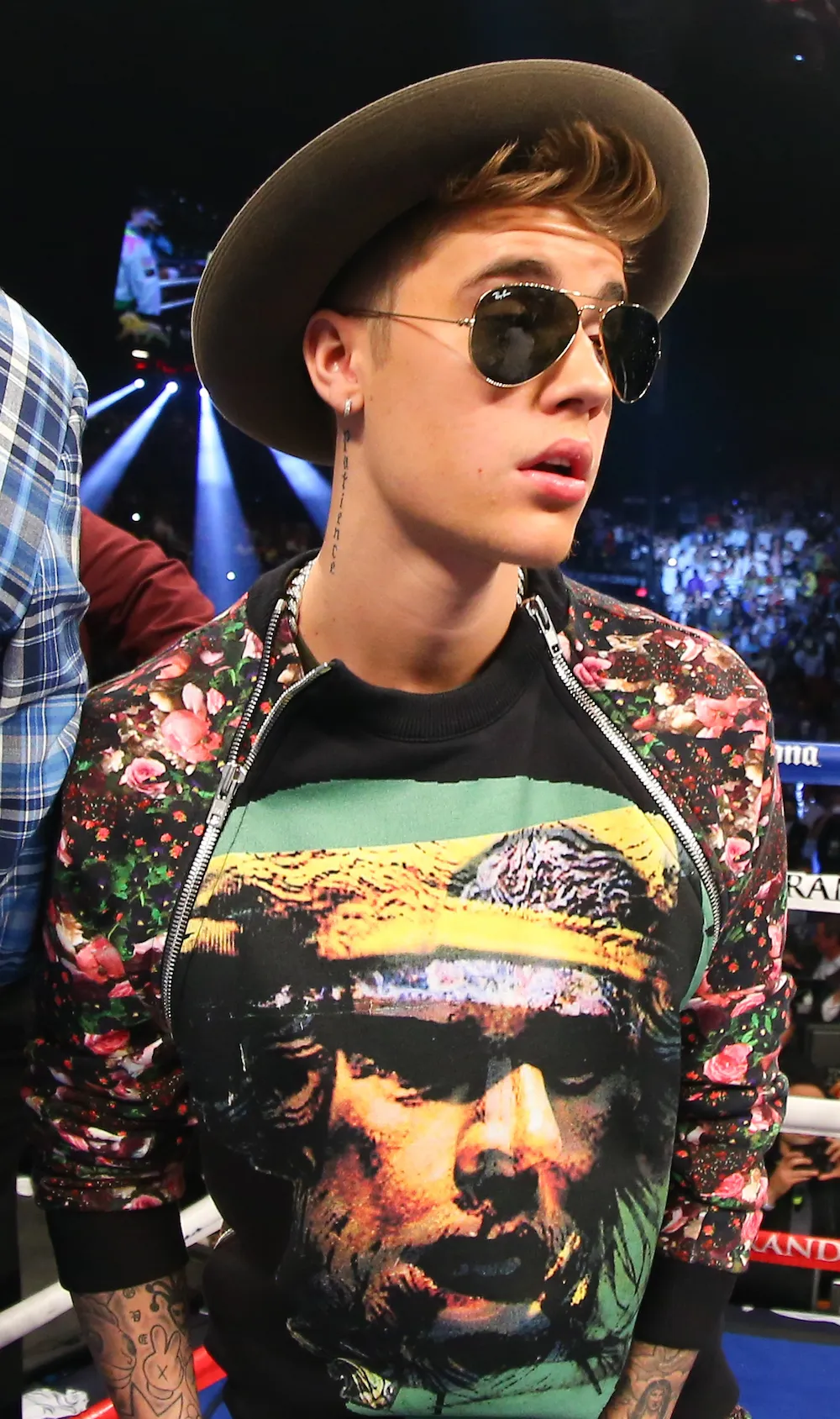 Justin Bieber to Inquiring Cop: “Bro, It's Just Fashion”