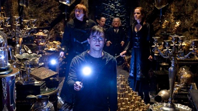 HARRY POTTER AND THE DEATHLY HALLOWS – PART 2