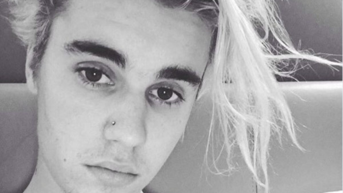 Justin Bieber got his nose pierced, so obviously we all need a second