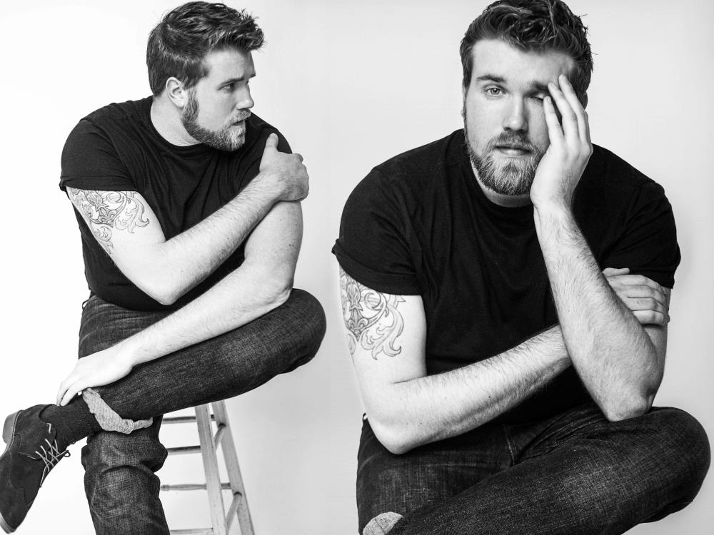 12 Male Model Poses Every Guy Must Know for a Photoshoot