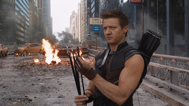 Jeremy-Renner-as-Hawkeye-in-The-Avengers