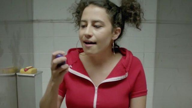 broad city poop