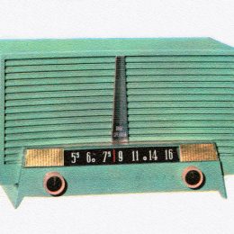 Vintage 1950s Portable Radio