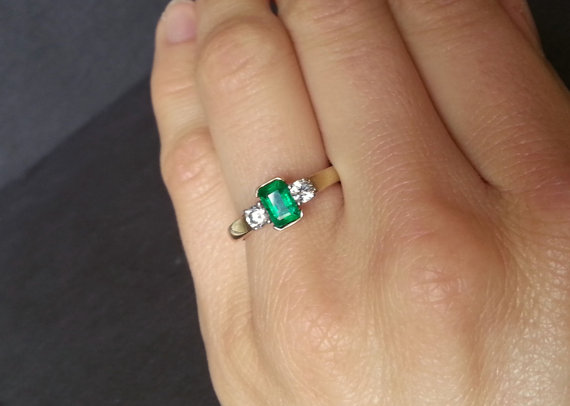 Lindsay lohan emerald on sale ring