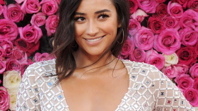 Open Roads World Premiere Of "Mother's Day" - Arrivals