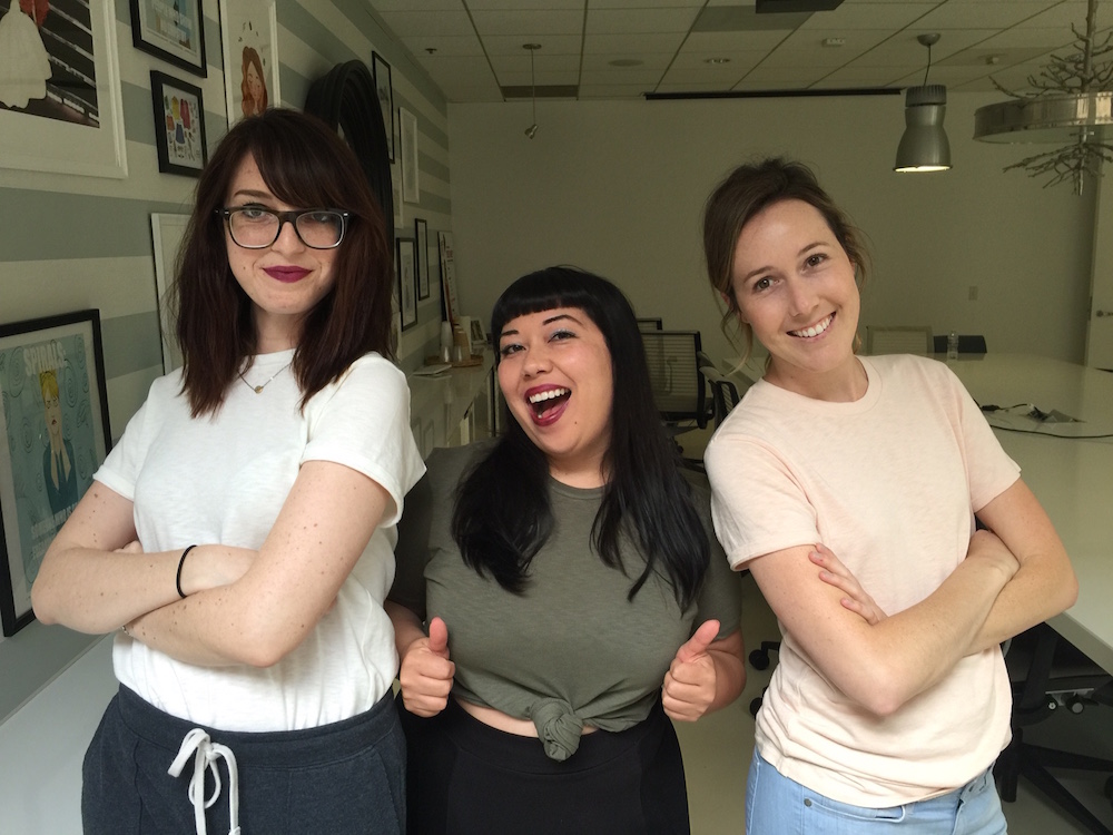 We found the most comfortable t-shirt in the world and tried it on -  HelloGigglesHelloGiggles