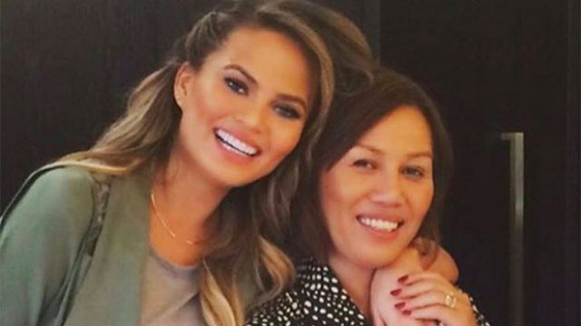 chrissy teigen mom