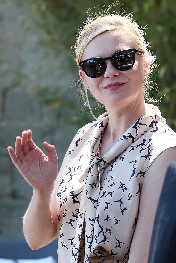 Kirsten Dunst Heathrow Airport June 24, 2014 – Star Style