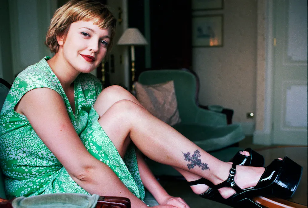 Why Drew Barrymore Was My 90s Style Icon And Still Is Hellogiggleshellogiggles