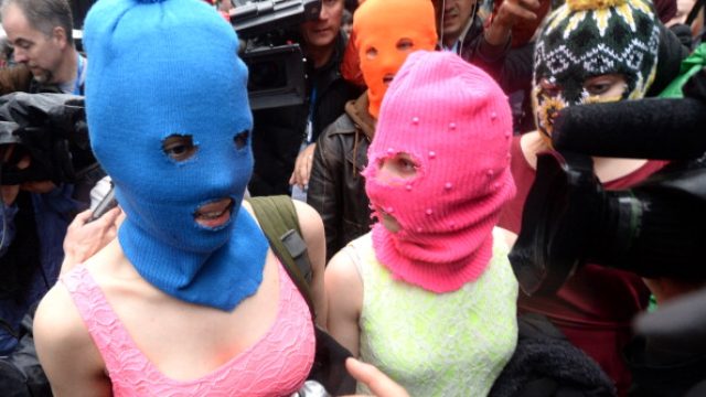 OLY-2014-RUSSIA-ENTERTAINMENT-JUSTICE-RIGHTS