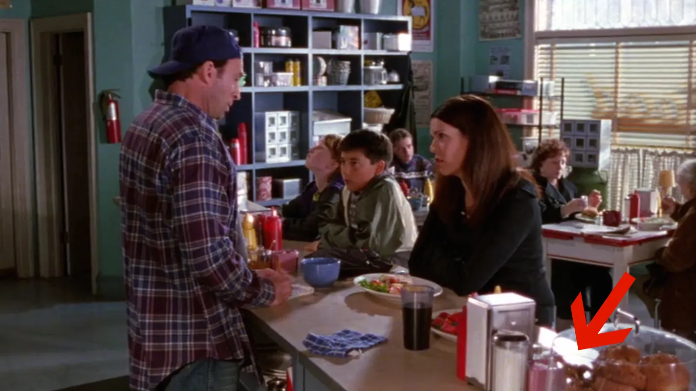 Here’s one thing you never noticed about Luke’s Diner on “Gilmore Girls ...