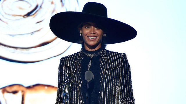 2016 CFDA Fashion Awards - Show