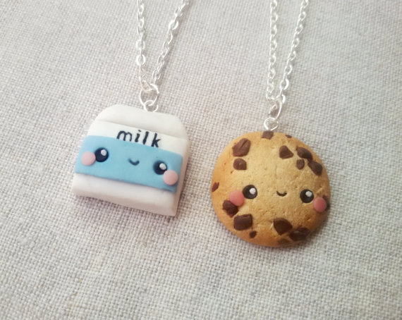 11 unexpectedly adorable friendship necklaces to be shared by besties ...