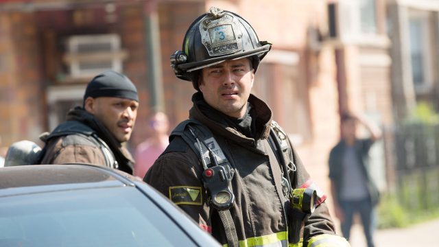 NBC-Chicago-Fire-401