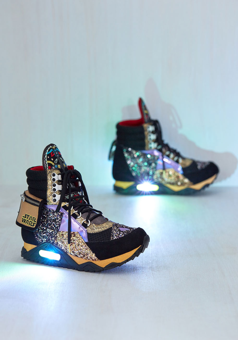 Light up shoes hot sale from the 90s