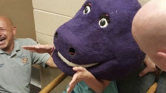 barney