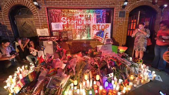 stonewall monument