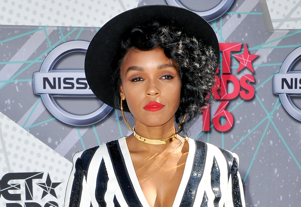 Janelle Monáe slaaaayed the red carpet at the BET Awards ...