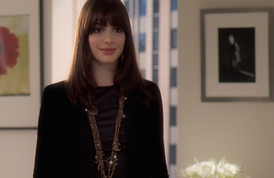 chanel necklace worn in devil wears prada