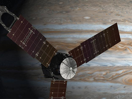 NASA Live-tweeted The Juno Spacecraft Entering Jupiter's Orbit, And ...