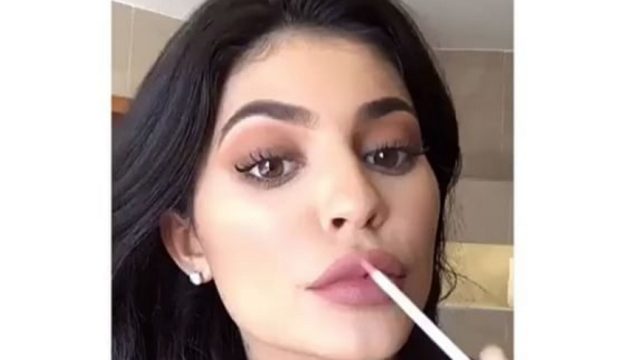 Kylie Jenner Has A 15 Step Makeup