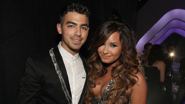 Joe Jonas x Demi Lovato