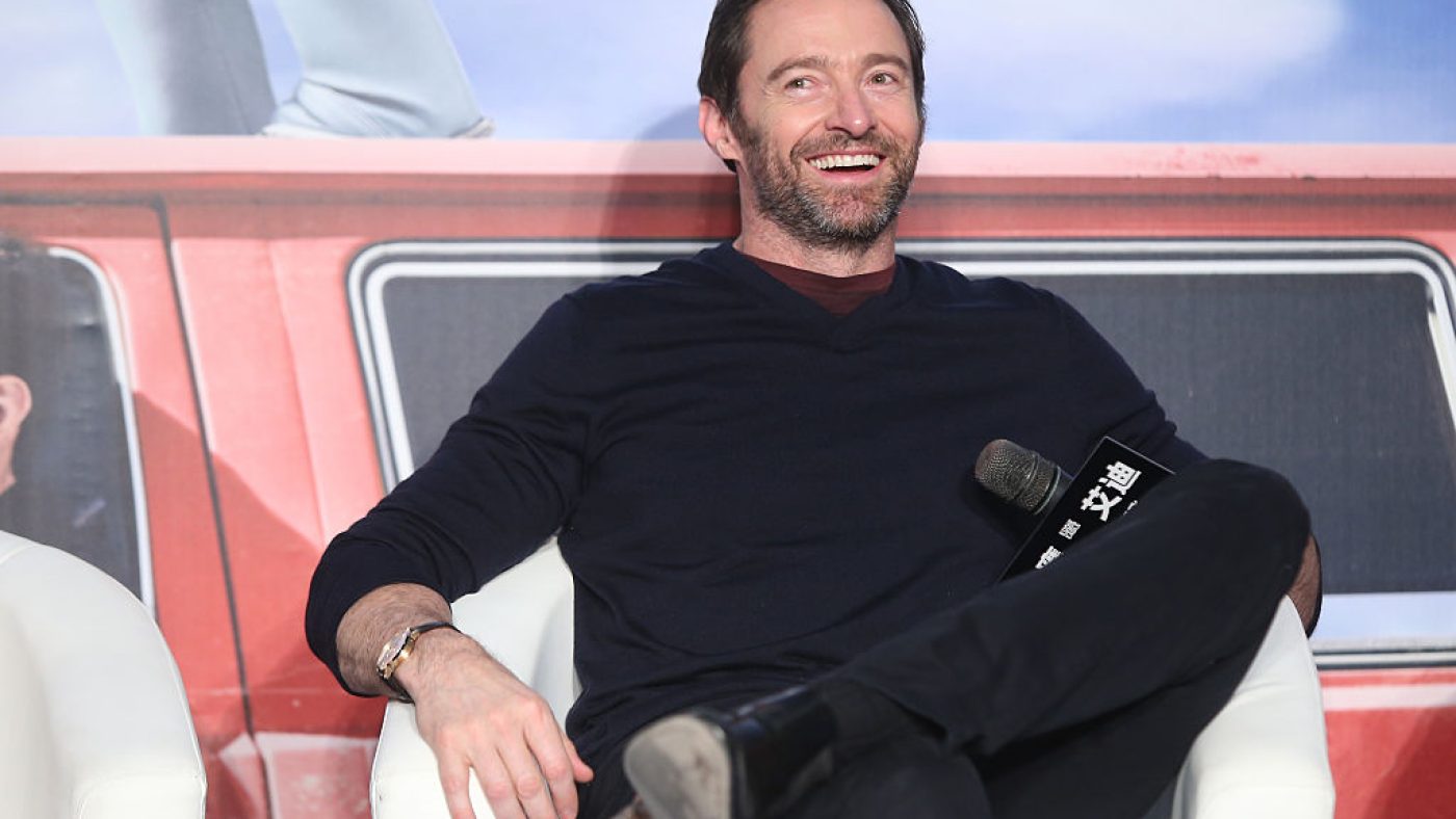 Hugh Jackman is ridiculously hot in this workout vid