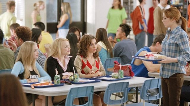 lacey-chabert-lindsay-lohan-rachel-mcadams-amanda-seyfried-mean-girls