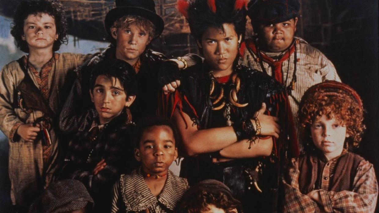 EXCLUSIVE: The Lost Boys Reflect on 25 Years of 'Hook': Their Favorite  Lines and What They Think of the Film N
