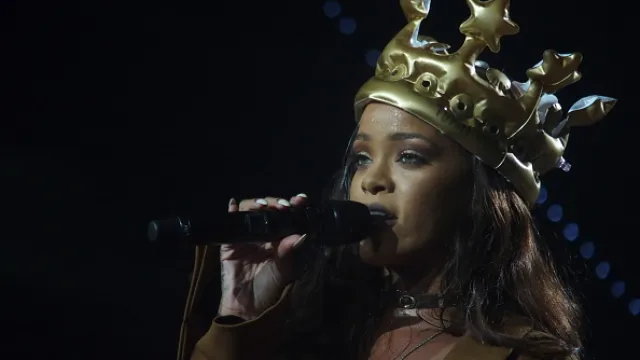 Rihanna in concert