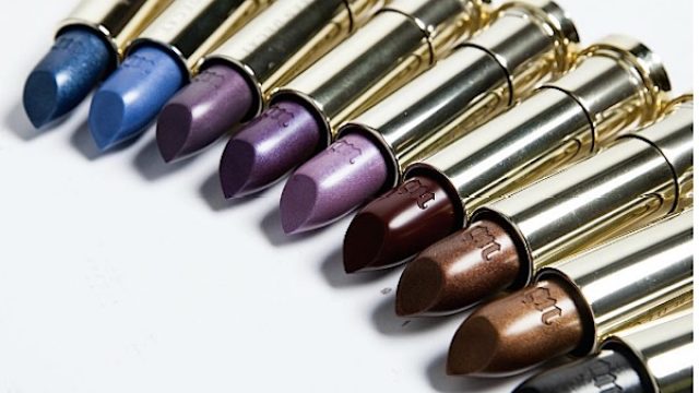 Urban Decay is taking us back to the '90s with this lipstick relaunch -  HelloGigglesHelloGiggles