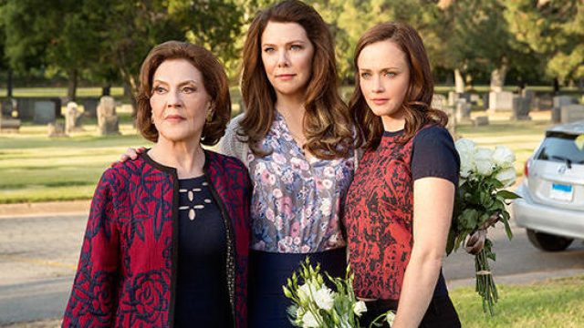 039_GILMOREGIRLS_101_SUM_03.JPG