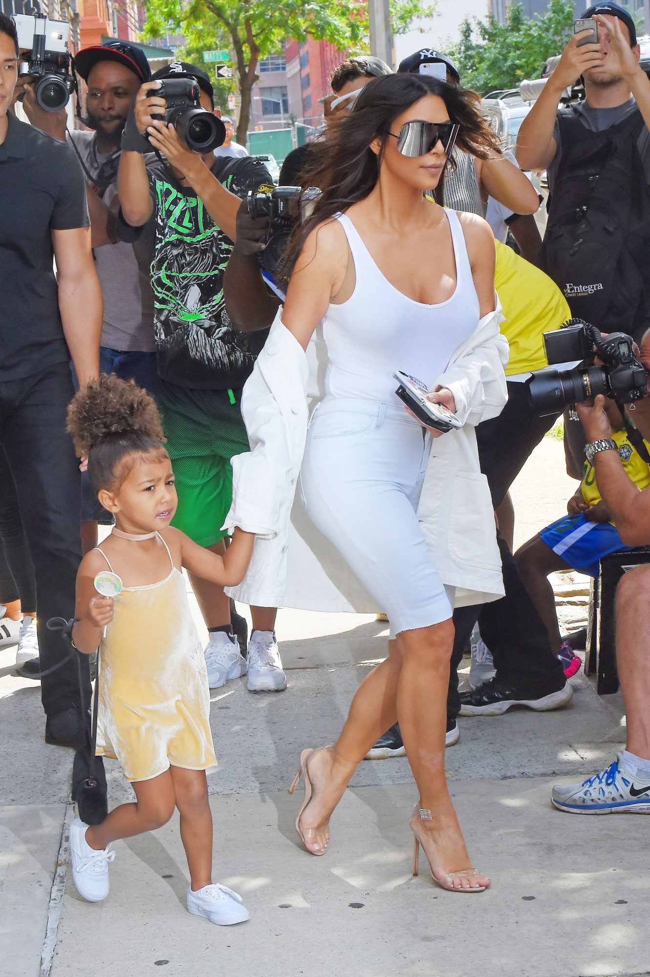 Kim kardashian clear heels outlet