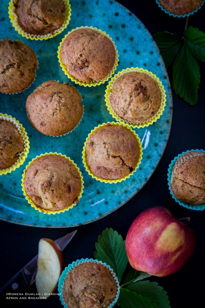 applesauce-muffins.jpg