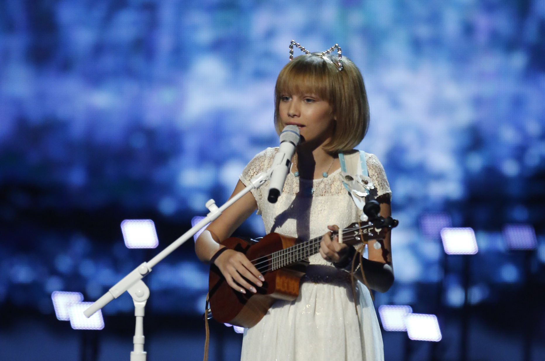 Grace VanderWaal Winning "America's Got Talent" Will Make You Happy Cry ...