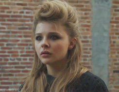 moretz.gif