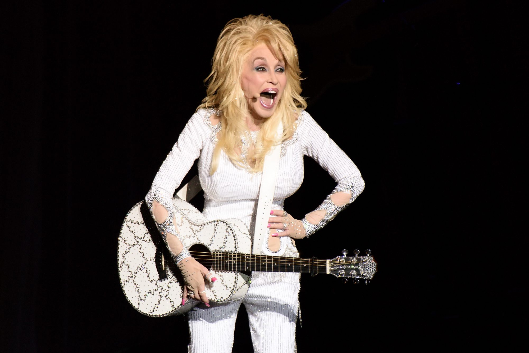 Dolly Parton is on tour and the photos make it look like a magical ...