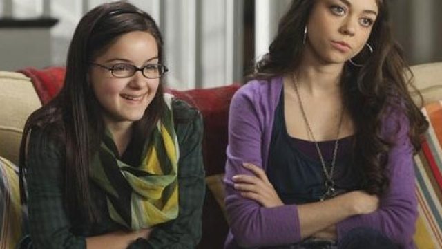 modern-family-sisters
