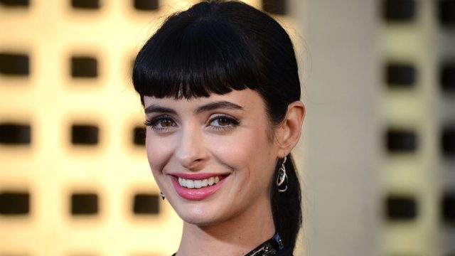 What to know before you get bangs.