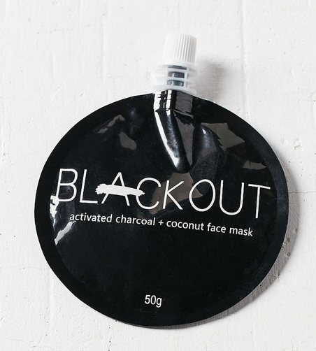 UO-blackout-mask-HG1.png