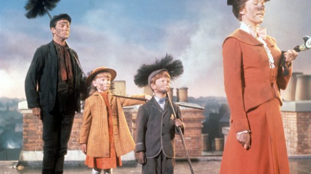 Julie Andrews In The Role Of Mary Poppins With Karen Dotrice, Matthew Garber And Dick Van Dyke