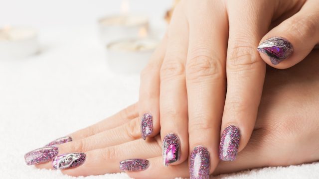 glitter nails