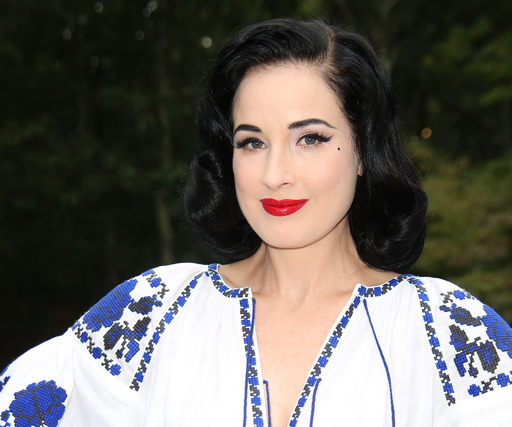 12 beauty tips from vintage queen Dita Von Teese to celebrate her birthday  - HelloGigglesHelloGiggles