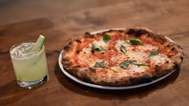 pizza-camp-party