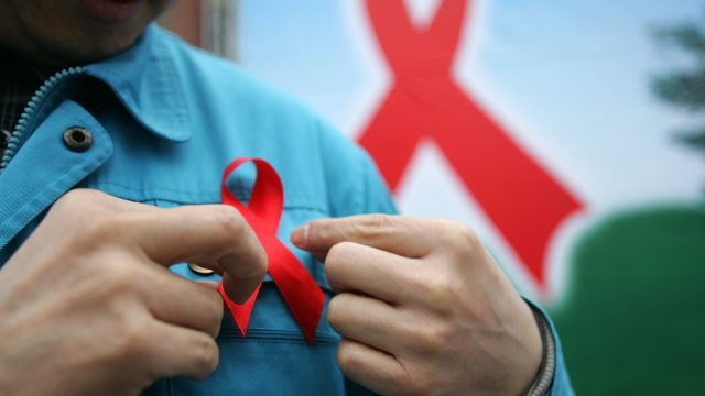 aids HIV ribbon